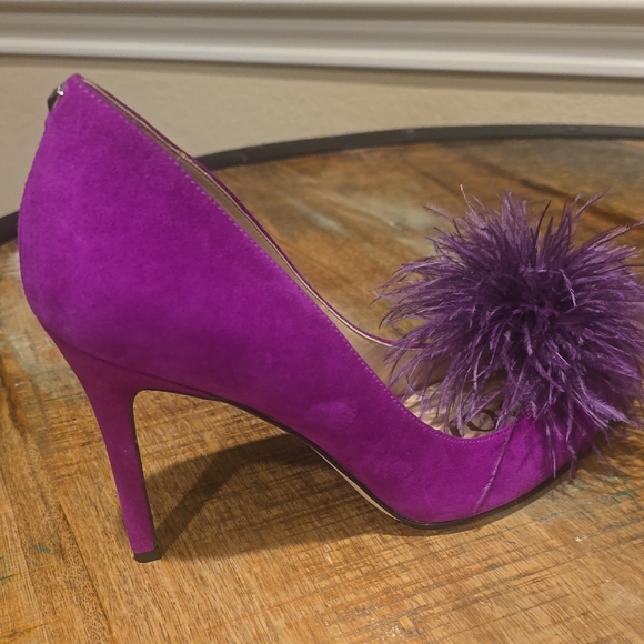 Sam Edelman Vibrant Purple Feather Heels - Picture 5 of 6